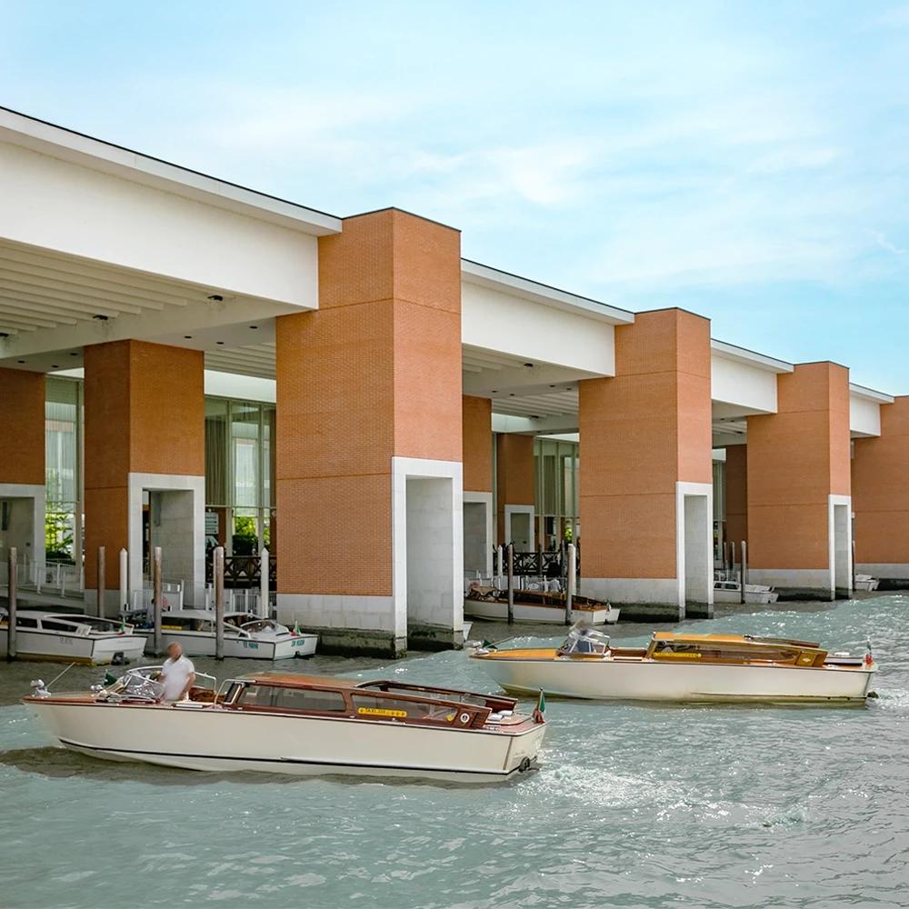 Immagine dell’esperienza: Aeroporto Marco Polo: Taxi acqueo privato da/per il centro di Venezia