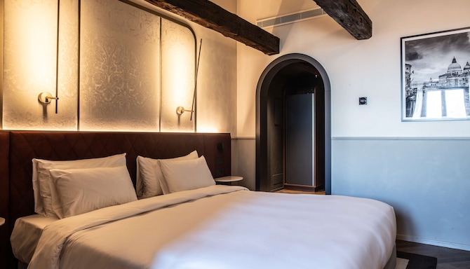 Radisson Collection Hotel Palazzo Nani Venice a Venezia