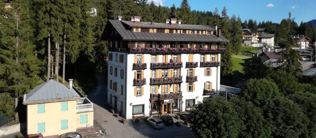 Hotel Majoni - foto 1