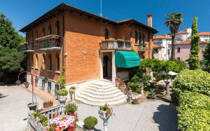 Foto della struttura: Hotel Villa Albertina