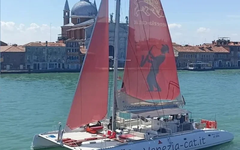 Immagine dell’esperienza: Laguna di Venezia: Catamaran Tour + Spritz