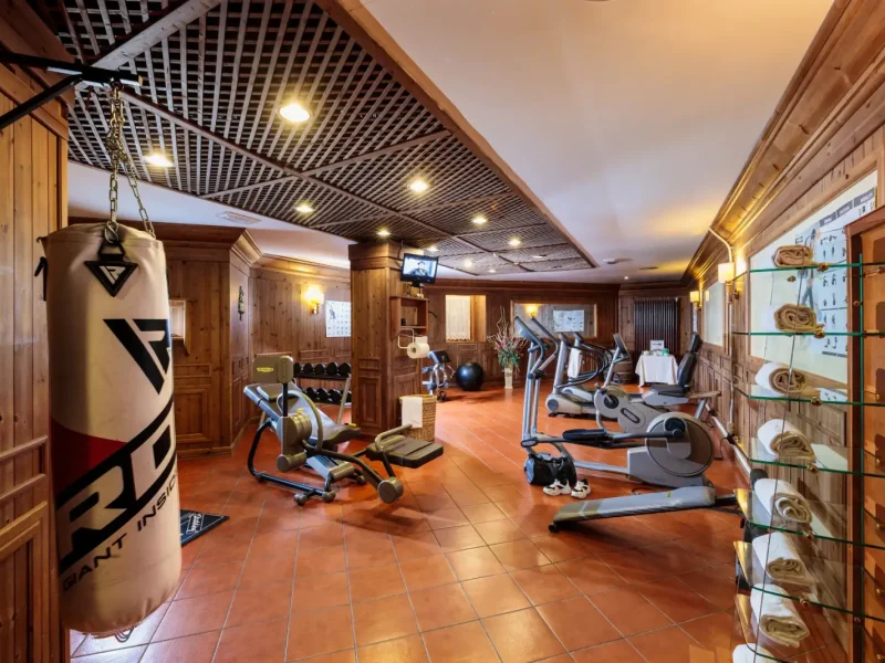 Hotel Alaska Cortina Sala Fitness