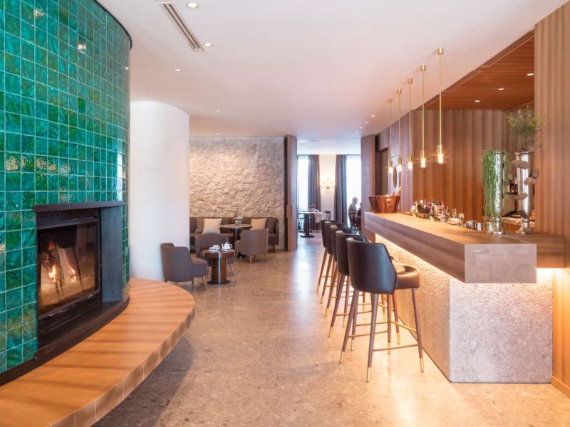 Lounge-Bar