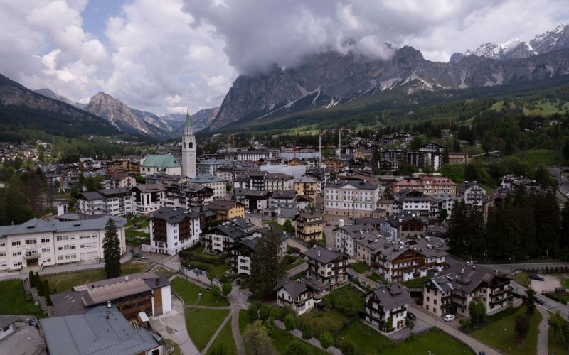 Immagine dell’esperienza: Venezia: Trasferimento privato dal centro città a Cortina