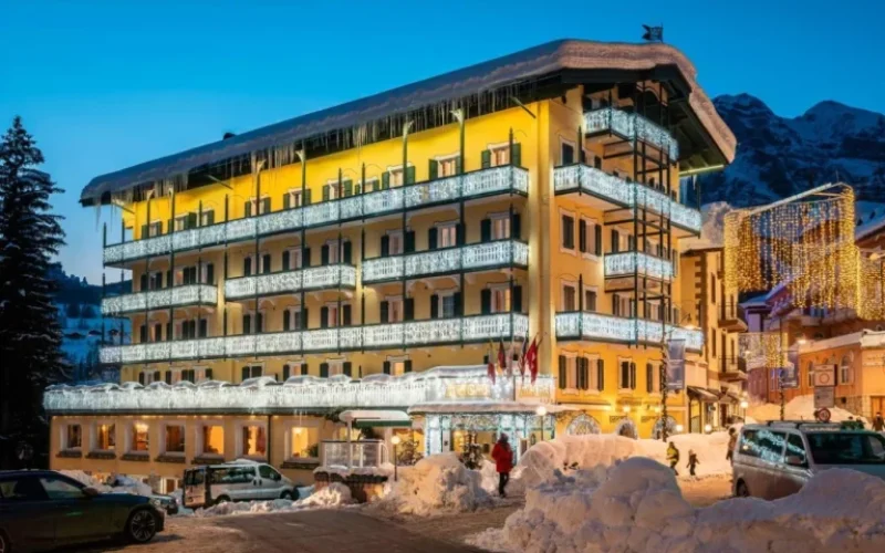 Hotel Victoria Cortina Facciata