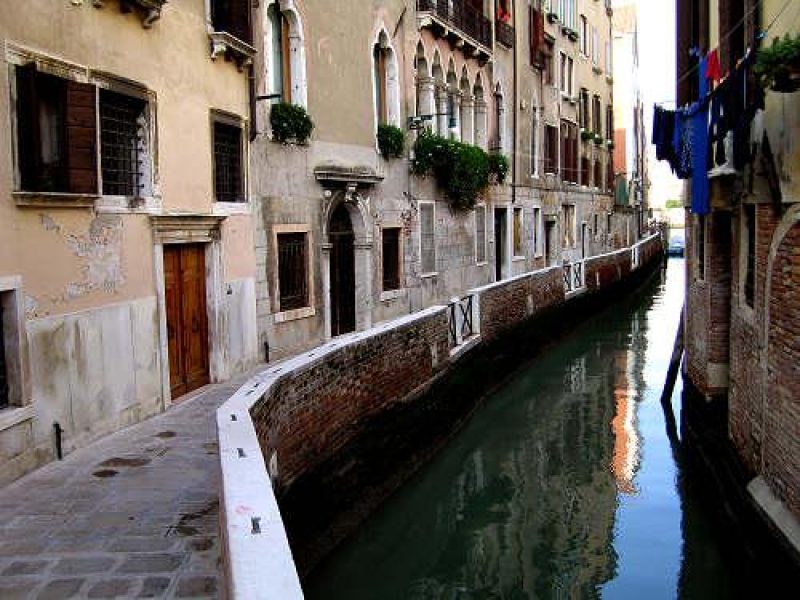 Immagine dell’esperienza: Venezia: Tour guidato di degustazione di cibo e vino