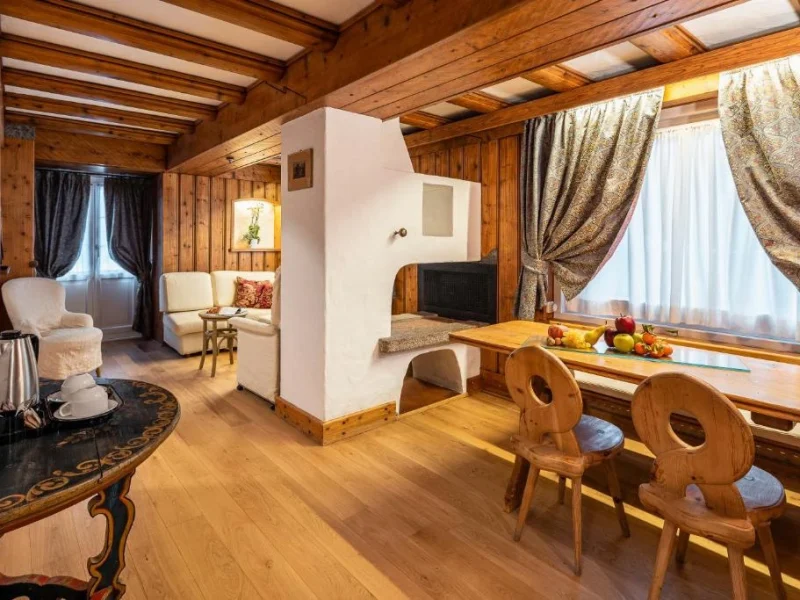 Hotel Victoria Cortina Suites