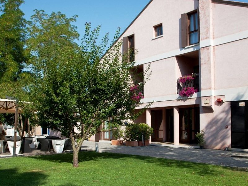 vie-of-the-hotel